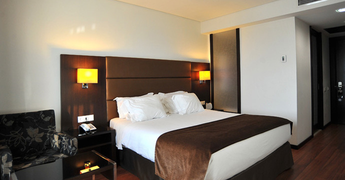 Axis Porto Business & Spa Hotel